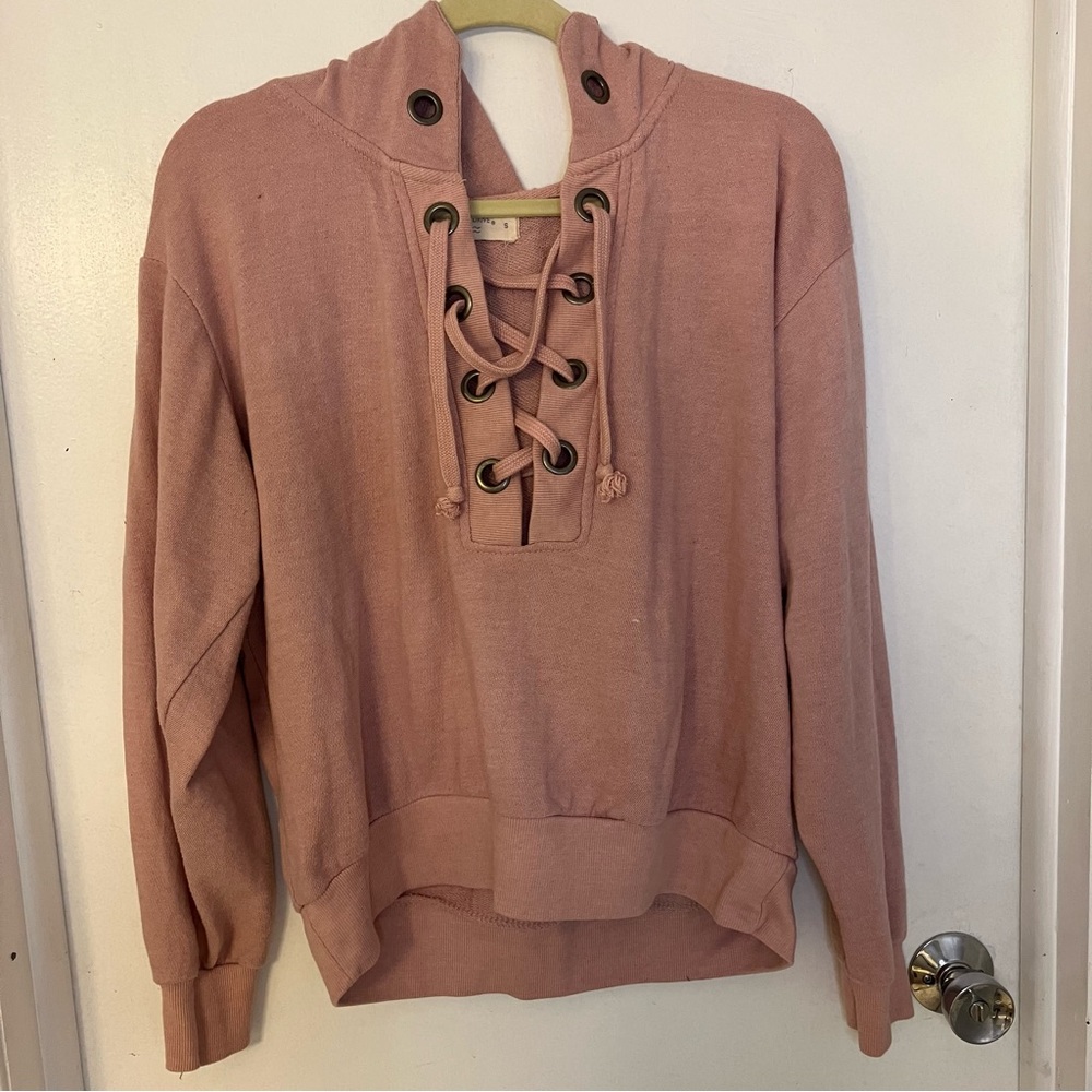 Ocean Drive Mauve Pink Lace Up V-neck Hoodie Size S